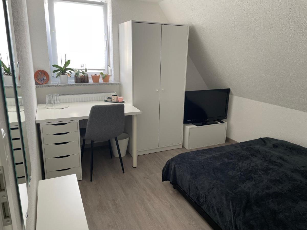 #1 Modernes Zimmer Mit Pool Und Garten Memmingen Luaran gambar