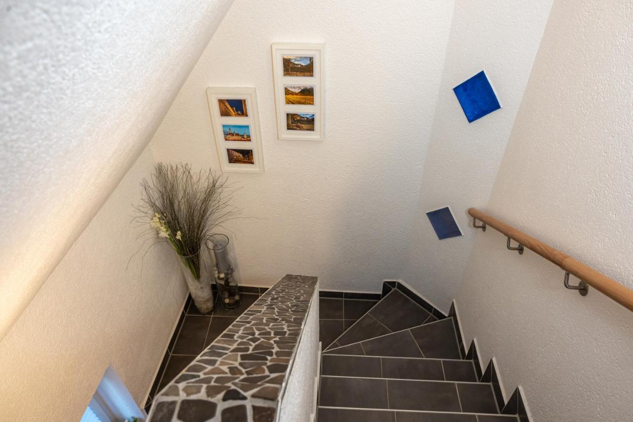 #1 Modernes Zimmer Mit Pool Und Garten Memmingen Luaran gambar