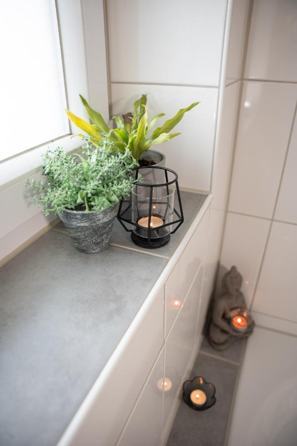 #1 Modernes Zimmer Mit Pool Und Garten Memmingen Luaran gambar