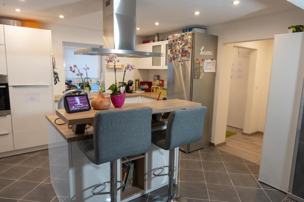 #1 Modernes Zimmer Mit Pool Und Garten Memmingen Luaran gambar