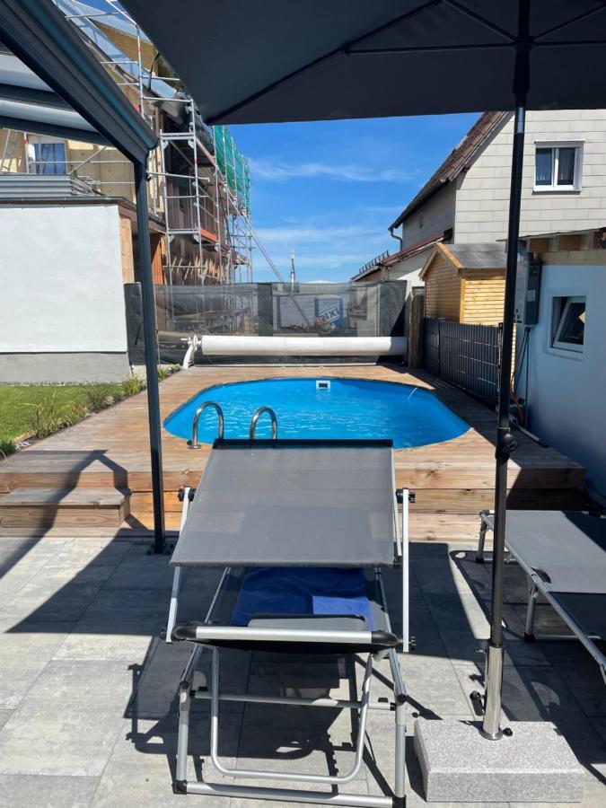 #1 Modernes Zimmer Mit Pool Und Garten Memmingen Luaran gambar